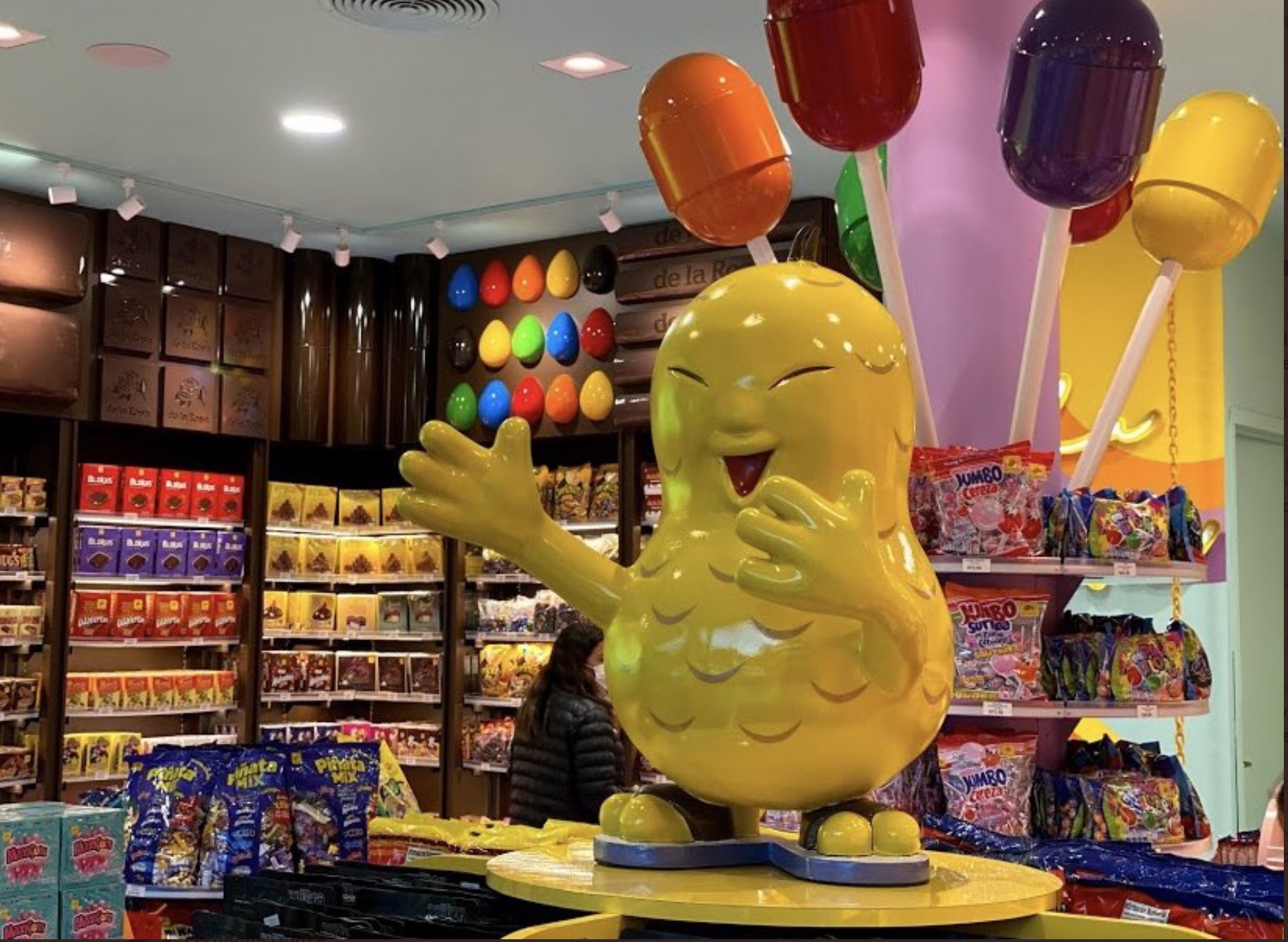 ¡Candy Alert! De La Rosa nos enloquece con su tienda